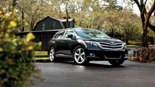 2010 TOYOTA VENZA